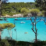 Lucia B17 By Book Menorca