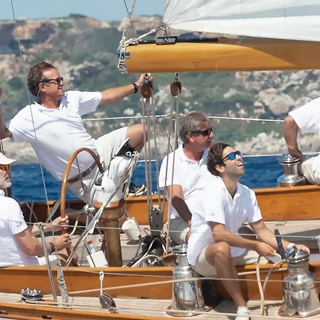 Lucia B17 By Book Menorca Vila Santo Tomás