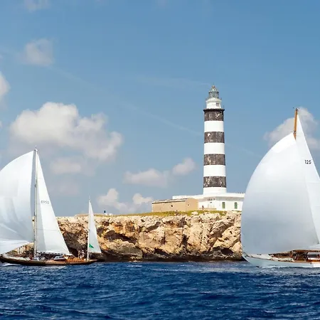 Lucia B17 By Book Menorca
