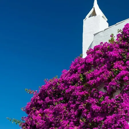 Lucia B17 By Book Menorca *