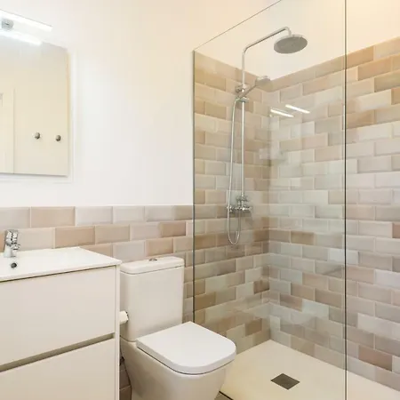 Lucia B17 By Book Menorca * Santo Tomás