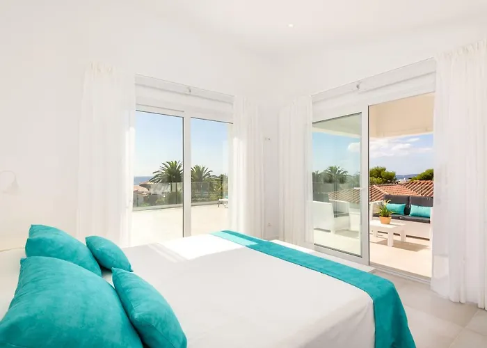 Lucia B17 By Book Menorca * Santo Tomás