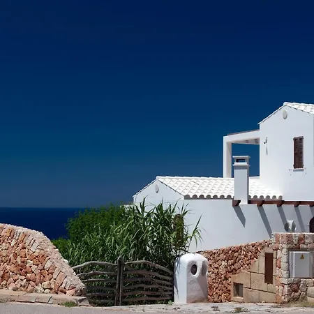 Lucia B17 By Book Menorca Santo Tomás