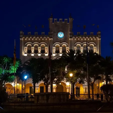 Lucia B17 By Book Menorca * Santo Tomás